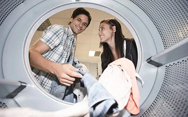 Bisnis self service laundry adalah salah satu prospek bisnis berbasis layanan yang menjanjikan, ini panduan lengkapnya!