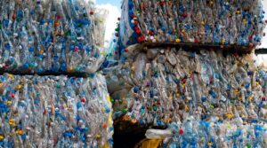 daur-ulang-sampah-plastik