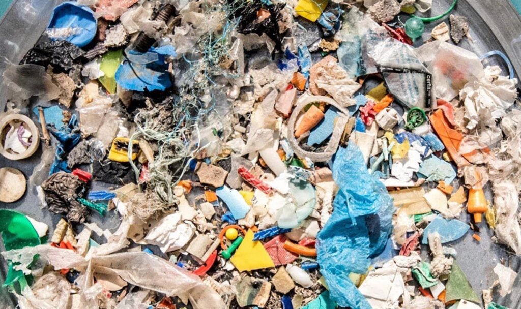 tips-pengelolaan-sampah-plastik